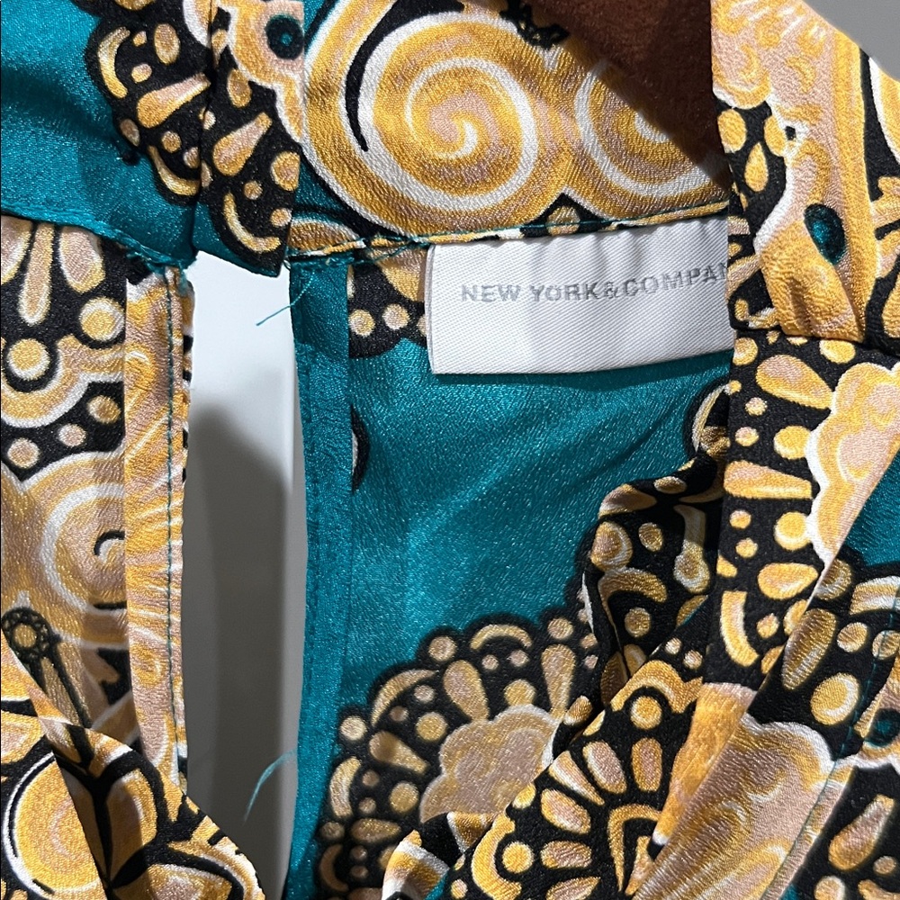 New York & Co Teal & Gold Tie Blouse - Picture 3 of 6